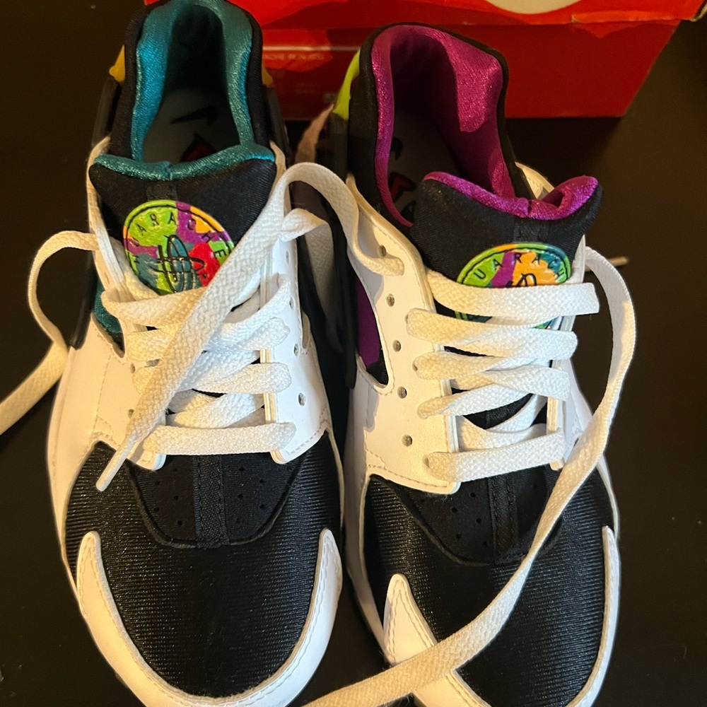 Nike Huarache run gs used sz 3.5y